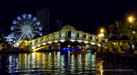 Replika Eye on Malaysia tampak dari kejauhan